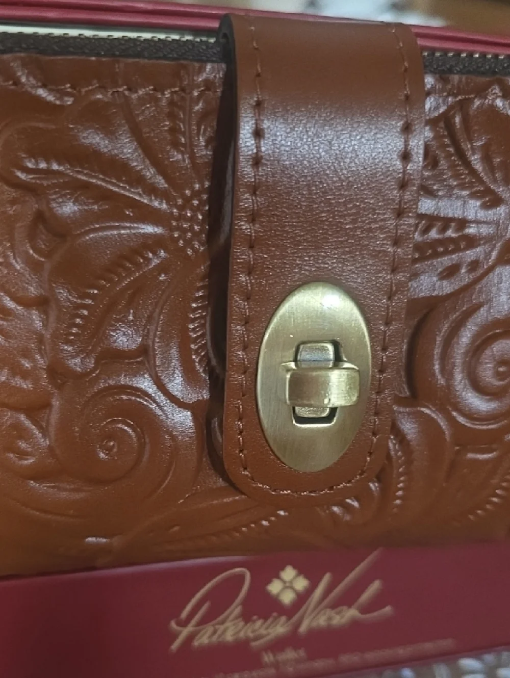 Patricia Nash Brown Tooled Leather Wallet with Gold Turn-Lock - Picture 3 of 11